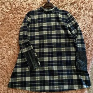 Tyler Boe - M - tunic top. Back zipper. Leather trim sleeves